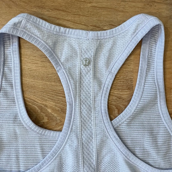 Lululemon Swiftly Tank Size 10 Light Purple - Picture 5 of 5